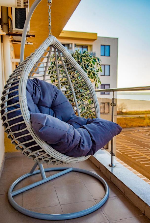 Apartamento Summerland Luxury Velvet Front Sea View Mamaia Exterior foto