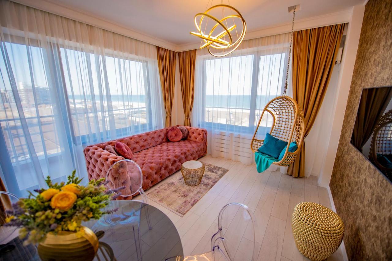 Apartamento Summerland Luxury Velvet Front Sea View Mamaia Exterior foto