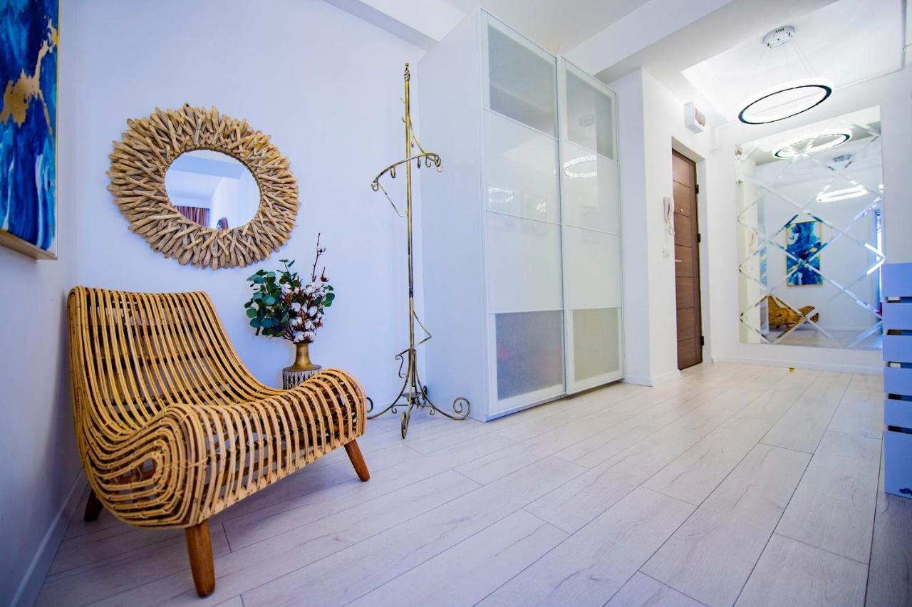 Apartamento Summerland Luxury Velvet Front Sea View Mamaia Exterior foto
